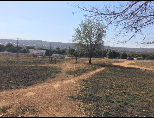 2,000M² VACANT LAND FOR SALE IN LUFULE